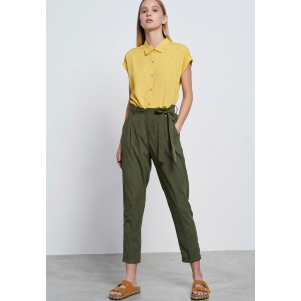 FBL003-120-02_BRONZE_GREEN_1 Γυναικείο Παντελόνι με λάστιχο στη μέση και ζώνη Πράσινο - Image 1