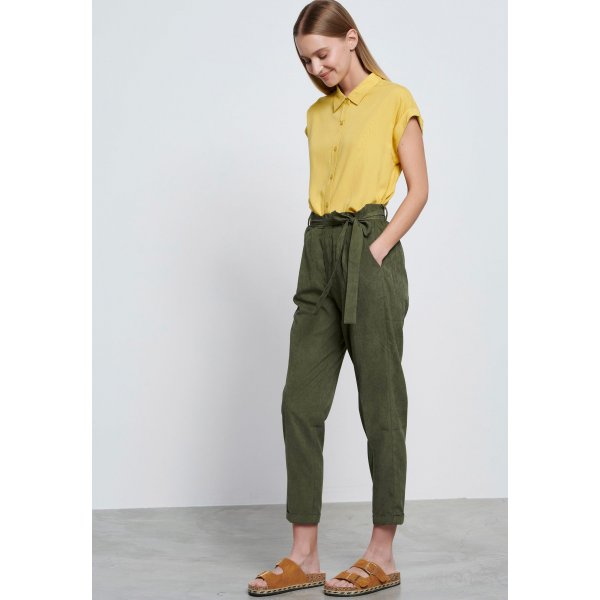 FBL003-120-02_BRONZE_GREEN_2 Γυναικείο Παντελόνι με λάστιχο στη μέση και ζώνη Πράσινο - Image 2