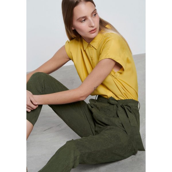 FBL003-120-02_BRONZE_GREEN_5 Γυναικείο Παντελόνι με λάστιχο στη μέση και ζώνη Πράσινο - Image 5