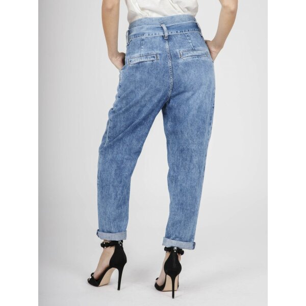 5-952.678.B2.045-2-900x1200 Ralita Woman Pant - Image 2