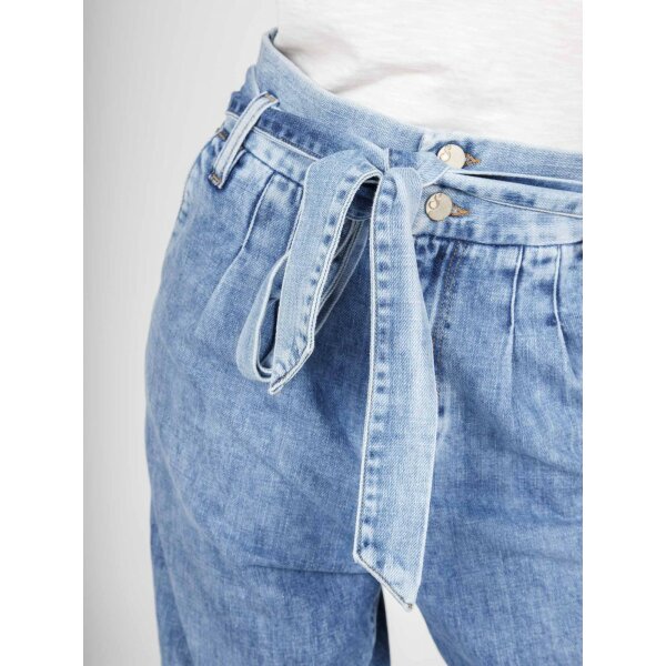 5-952.678.B2.045-4-900x1200 Ralita Woman Pant - Image 4