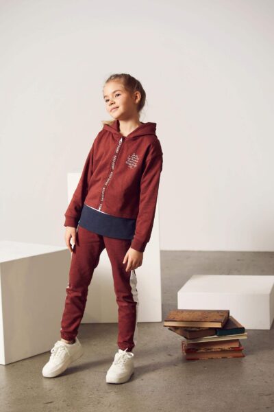 NKFLATTI LS SHORT SWEAT CARD WH BRU APPLE