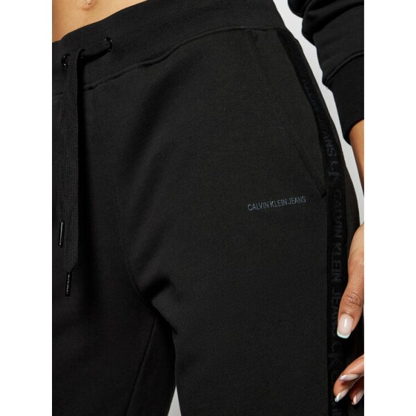 calvin-klein-jeans-panteloni-phormas-j20j215458-mauro-taperted-fit (3) CALVIN KLEIN JEANS Παντελόνι φόρμας J20J215458 Μαύρο Taperted Fit - Image 4