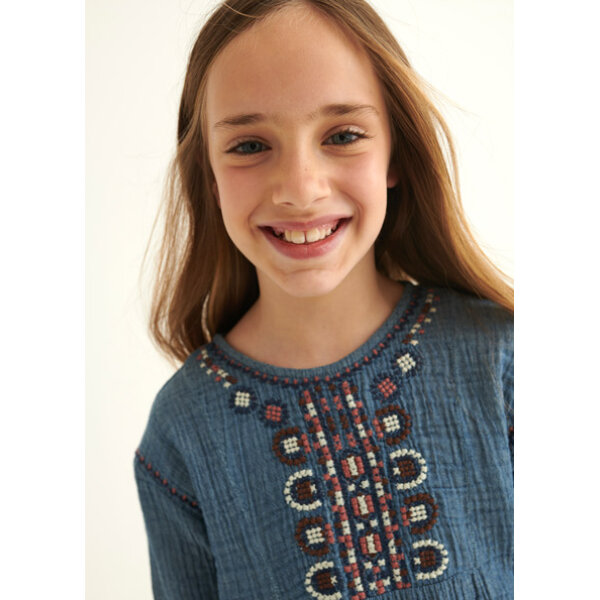 ΜΠΛΟΥΖΑ ΜΕ ΚΕΝΤΗΜΑ ΚΟΡΙΤΣΙ MAYORAL 12-07172-056 - Image 2