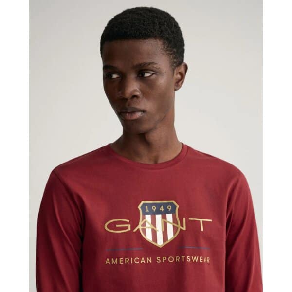 202203-2004028-604-crmodel-fv-1 Ανδρική Μπλούζα GANT 2004028 ARCHIVE SHIELD LS Κόκκινο - Image 2