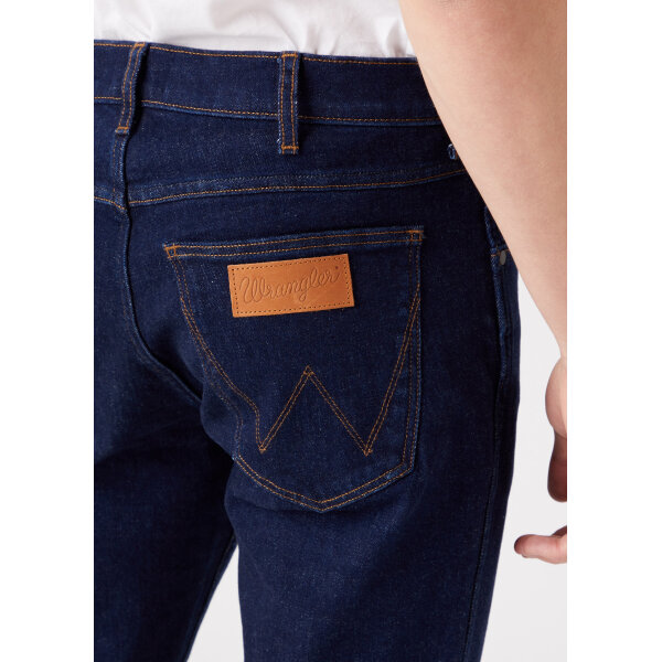 W15QQ821U_4_mosaic Ανδρικό Παντελόνι Τζιν WRANGLER GREENSBORO W15QQ821U Μπλέ Σκούρο - Image 4