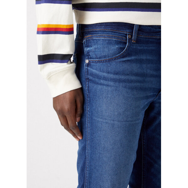 W15QU822O_5M5 (1) Ανδρικό Παντελόνι Τζιν WRANGLER GREENSBORO W15QU822O Μπλέ Ανοιχτό - Image 5