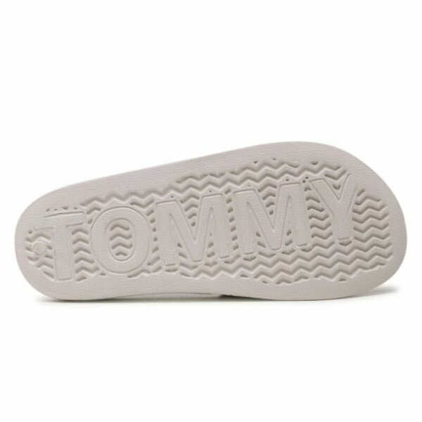 mules-sandales-de-bain-tommy-jeans-flag-pool-sld-ess-en0en02115-ecru-tcr-3 ΓΥΝΑΙΚΕΙΑ ΠΑΝΤΟΦΛΑ ΛΕΥΚΟ TOMMY JEANS EN0EN02115TCR - Image 5