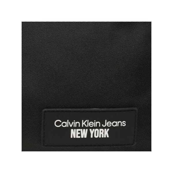 Ανδρική Τσάντα CALVIN KLEIN TAGGED REPORTER K50K510384 Μαύρο - Image 2