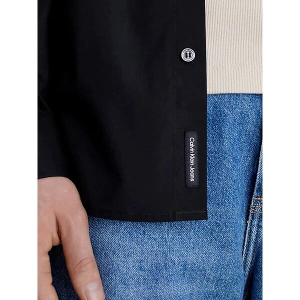 s1services_4acb60dc-7243-4d22-9c72-b743c35098d6 Ανδρικό Πουκάμισο Calvin Klein CHEST LOGO SLIM STRETCH J30J319065 Μπλέ - Image 3