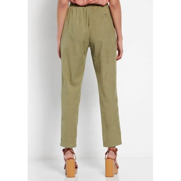 FBL007-106-02_OLIVE_OIL_4 Γυναικείο Casual παντελόνι με ελαστική μέση Χακί FBL007-106-02 - Image 4