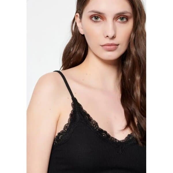 Γυναικείο τοπ με τιράντες σε ύφανση rib Μαύρο FUNKY BUDDHA FBL007-112-04 - Image 3