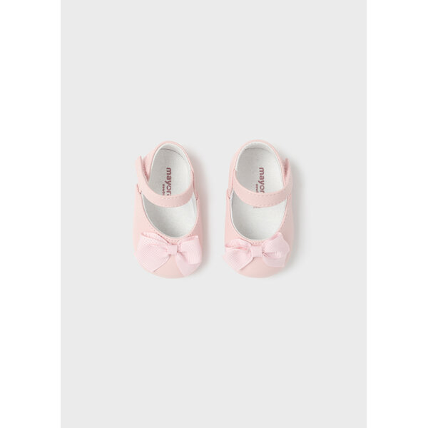 ΠΑΙΔΙΚΟ ΣΕΤ ΜΠΑΡΕΤΕΣ ΚΑΙ ΣΤΕΚΑ  ΡΟΖ MAYORAL 13-09690-091 - Image 3