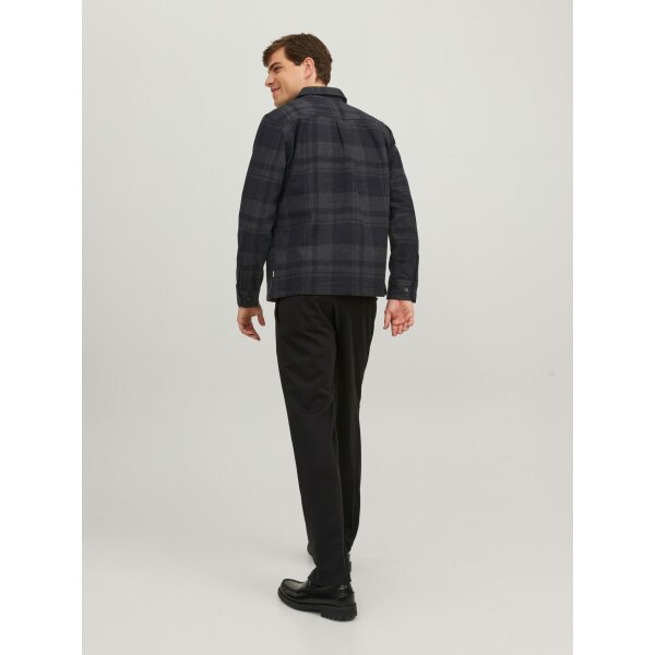JACK&JONES_FallWinter2023_4288594_12241533 (1) Ανδρικό Πουκάμισο Φανέλα JACK & JONES 12241533 Μαύρο - Image 2