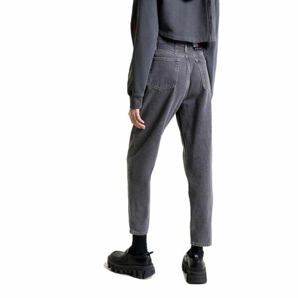 Γυναικείο Mom Τζιν Γκρι Tommy Jeans DW0DW16647-1BZ - Image 2