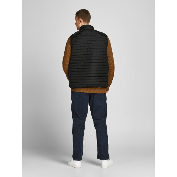 JACK&JONES_FallWinter2021_3830177_12205347 (2) Ανδρικό Γιλέκο PLUS SIZE Jack & Jones 12205347 Μαύρο - Image 3