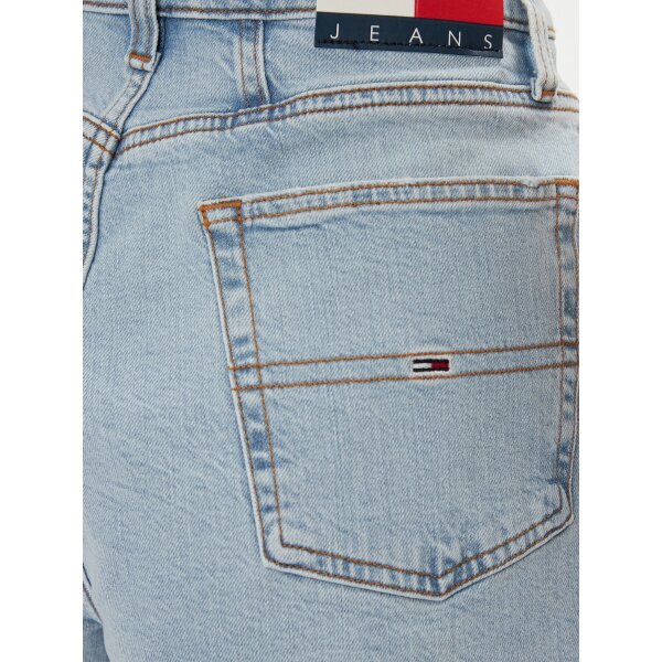 tommy-jeans-tzin-sortsakia-dw0dw17645-mple-mom-fit-0000303431525 (4) ΓΥΝΑΙΚΕΙΟ ΜΠΛΕ JEANS MOM FIT SHORTS TOMMY JEANS DW0DW17645 - Image 4