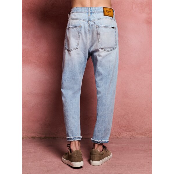 5-822.846.S4.051-3-1200x1600 Ανδρικό Παντελόνι Τζιν STAFF DEVIS 5-822.846.S4.051 Μπλέ Ανοιχτό - Image 3