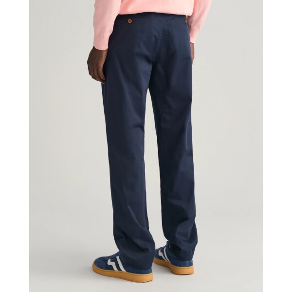 202401-1505222-410-model-bv-1 Ανδρικό Παντελόνι GANT  REGULAR TWILL CHINOS 1505222 Μπλε - Image 6