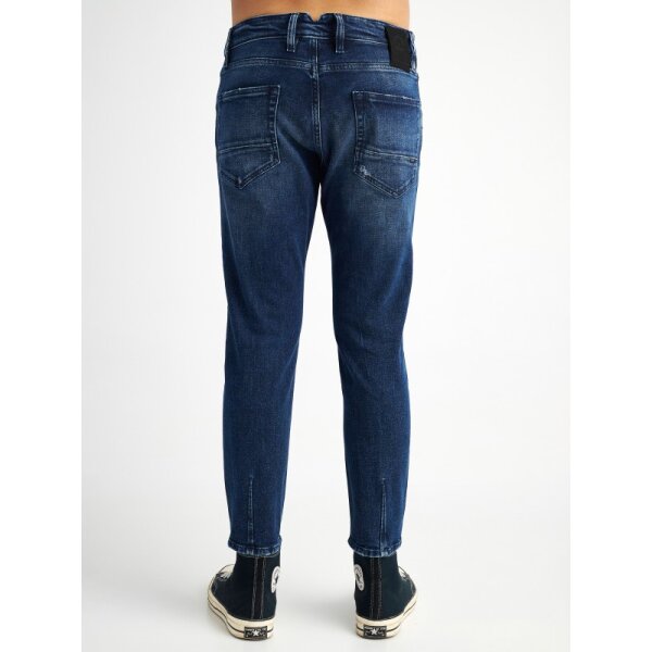 5-865.060.S1.052-3-600x800 Ανδρικό παντελόνι τζιν roger STAFF GALLERY 5-829.497.bb.052 - Image 2