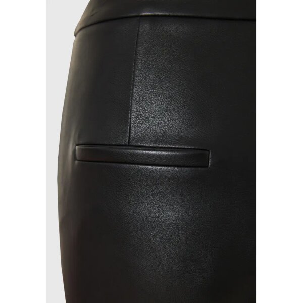 FBL010-127-02_BLACK_8 Γυναικείο Slim fit chino παντελόνι από οικολογικό δέρμα (PU) FUNKY BUDDHA FBL010-127-02 - Image 4