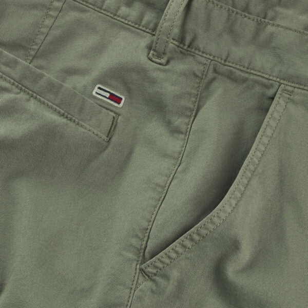 Ανδρικό Παντελόνι TOMMY JEANS TJM AUSTIN CARGO DM0DM20281 Χακί - Image 2