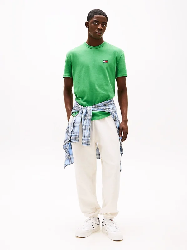 DM0DM20322_LY3_alternate2 Ανδρική Μπλούζα TOMMY JEANS  TJM REG BADGE EXT DM0DM20322 Πράσινο - Image 3