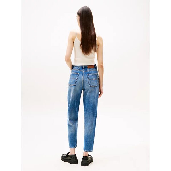 DW0DW20578_1A5_alternate3 ΓΥΝΑΙΚΕΙΟ MOM JEAN UH TPR TAB BI0134 TOMMY JEANS DW0DW20578-1A530 - Image 3