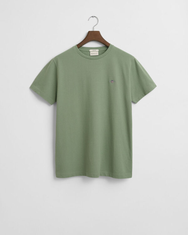 time__1732815909__202501-2013033-362-flat-fv-1 Ανδρική Μπλούζα GANT SLIM PIQUE SS 2013033 Πράσινο S/S25 - Image 1