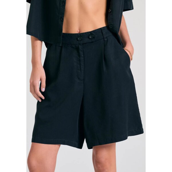 ΓΥΝΑΙΚΕΙΟ ΣΟΡΤΣ ΜΑΥΡΟ FUNKY BUDDHA FBL011-102-03 - Image 1