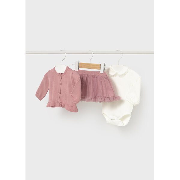 ΒΡΕΦΙΚΟ ΣΕΤ ΦΟΥΣΤΑ 3 ΤΜΧ ΡΟΖ ΚΟΡΙΤΣΙ MAYORAL 15-02830-061 - Image 1