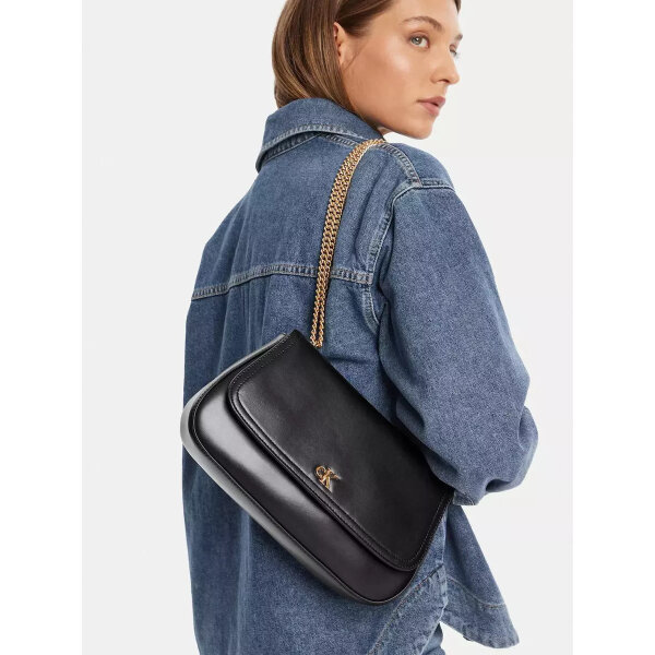 ΓΥΝΑΙΚΕΙΑ ΤΣΑΝΤΑ CK CONVERTIBLE CHAIN MEDIUM BA CALVIN KLEIN LV04F3171G-YIH - Image 3