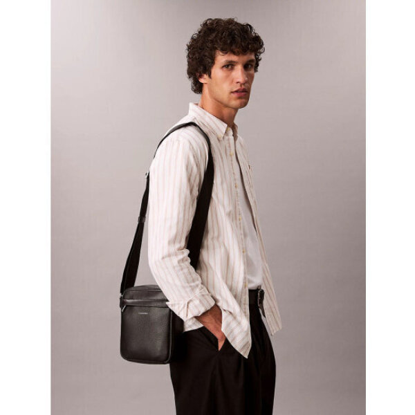 ΑΝΔΡΙΚΟ RAISED REPORTER CALVIN KLEIN LV04D3160G-UB1 ΜΑΥΡΟ - Image 5