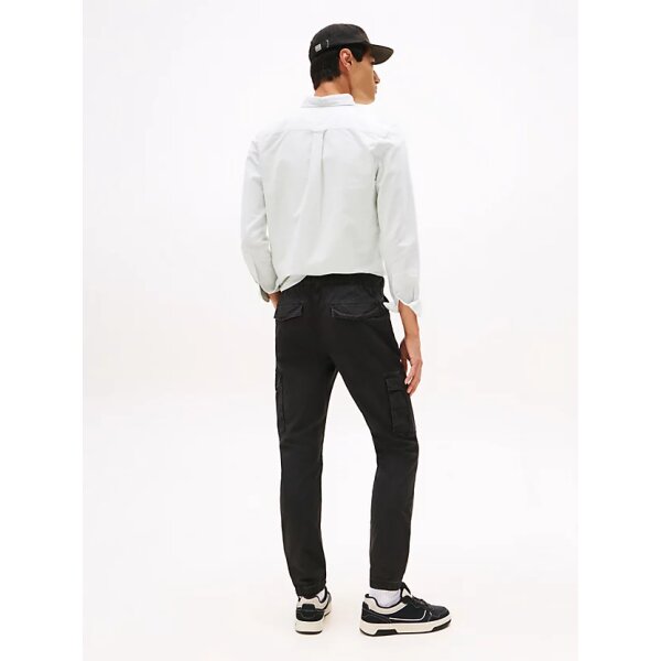 Ανδρικό παντελόνι SCANTON CARGO JOGGER TOMMY JEANS DM0DM22003 μαύρο - Image 3