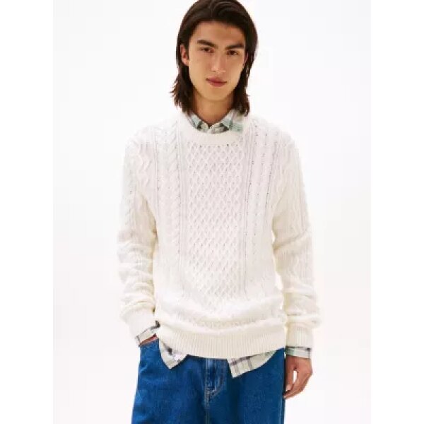 DM0DM22101_0K4_main (1) ΑΝΔΡΙΚΟ ΠΟΥΛΟΒΕΡ CABLE KNIT SWEAT TOMMY JEANS DM0DM22101-0K4 ΕΚΡΟΥ - Image 1