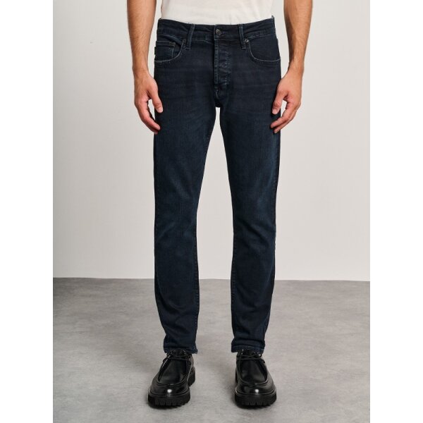 5-829.779.BB.054-600x800 Ανδρικό Παντελόνι-Slim Τζιν Fit Simon STAFF GALLERY 5-829.779.BB.054 μπλε σκούρο - Image 1