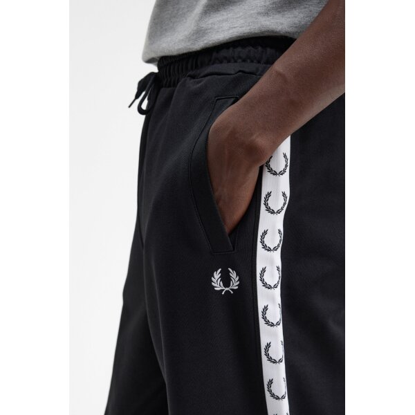 T5510_102_4 Ανδρικό Παντελόνι Φόρμας Taped Track Pant T5510-102 Black FRED PERRY - Image 5