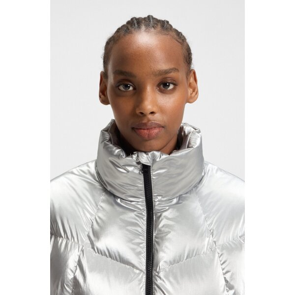 ΓΥΝΑΙΚΕΙΟ ΜΠΟΥΦΑΝ High-sheen puffer jacket with silicone logo badge 50546368-998 - Image 4