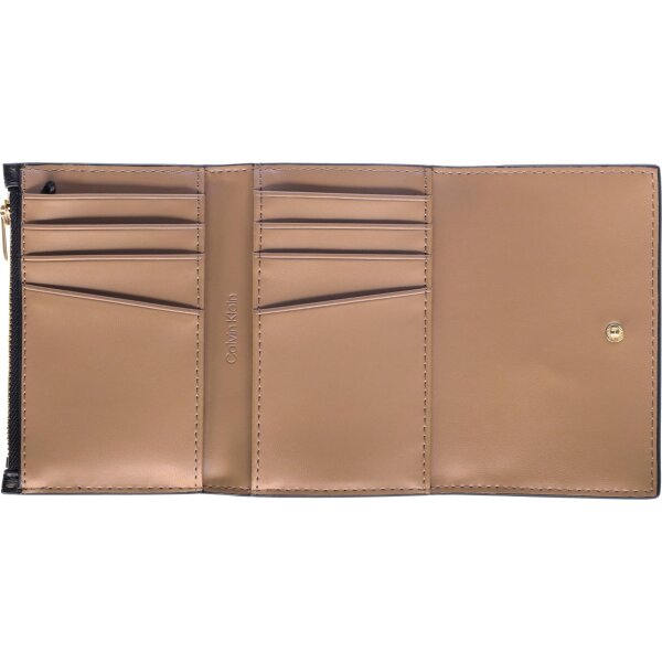 ΓΥΝΑΙΚΕΙΟ  FOIL LOGO TRIFOLD W/ ZIP POCKE CALVIN KLEIN  LV04F1117G-332 - Image 3