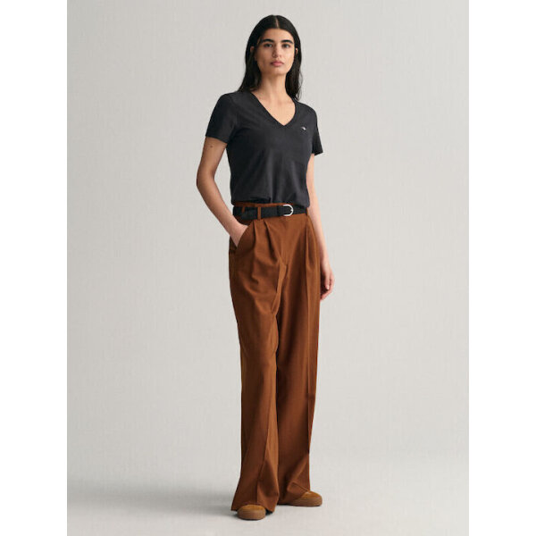 Γυναικεία μπλούζα μαύρη V-Neck GANT 4200750-005 - Image 4