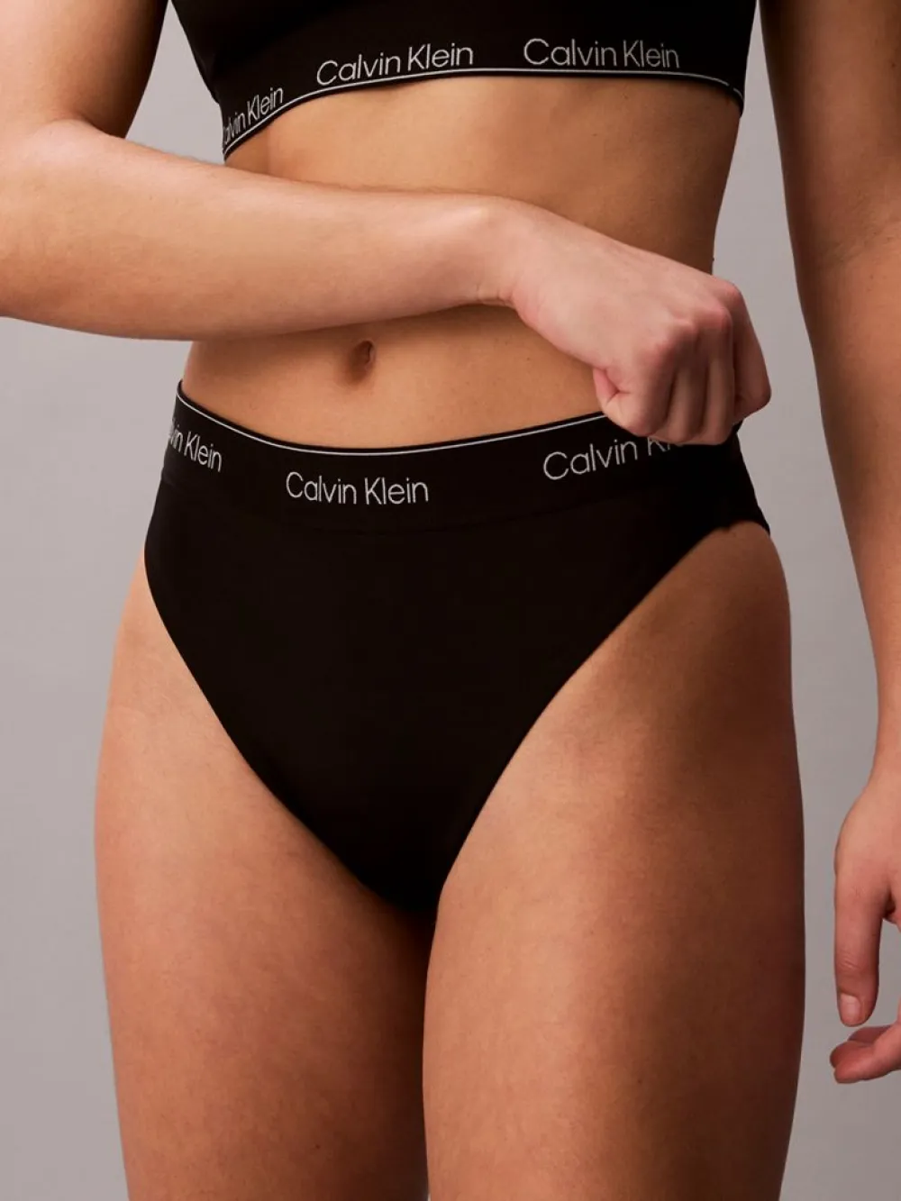 3 (7) Γυναικείο Brazilian Μπικίνι Σλιπ - CK Icon CALVIN KLEIN LV00Q61131-UB1 - Image 1